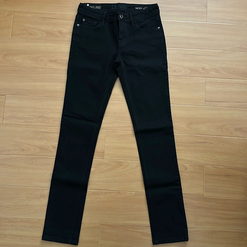 Dl1961 nicky midrise cigarette jeans | size 26 | Black